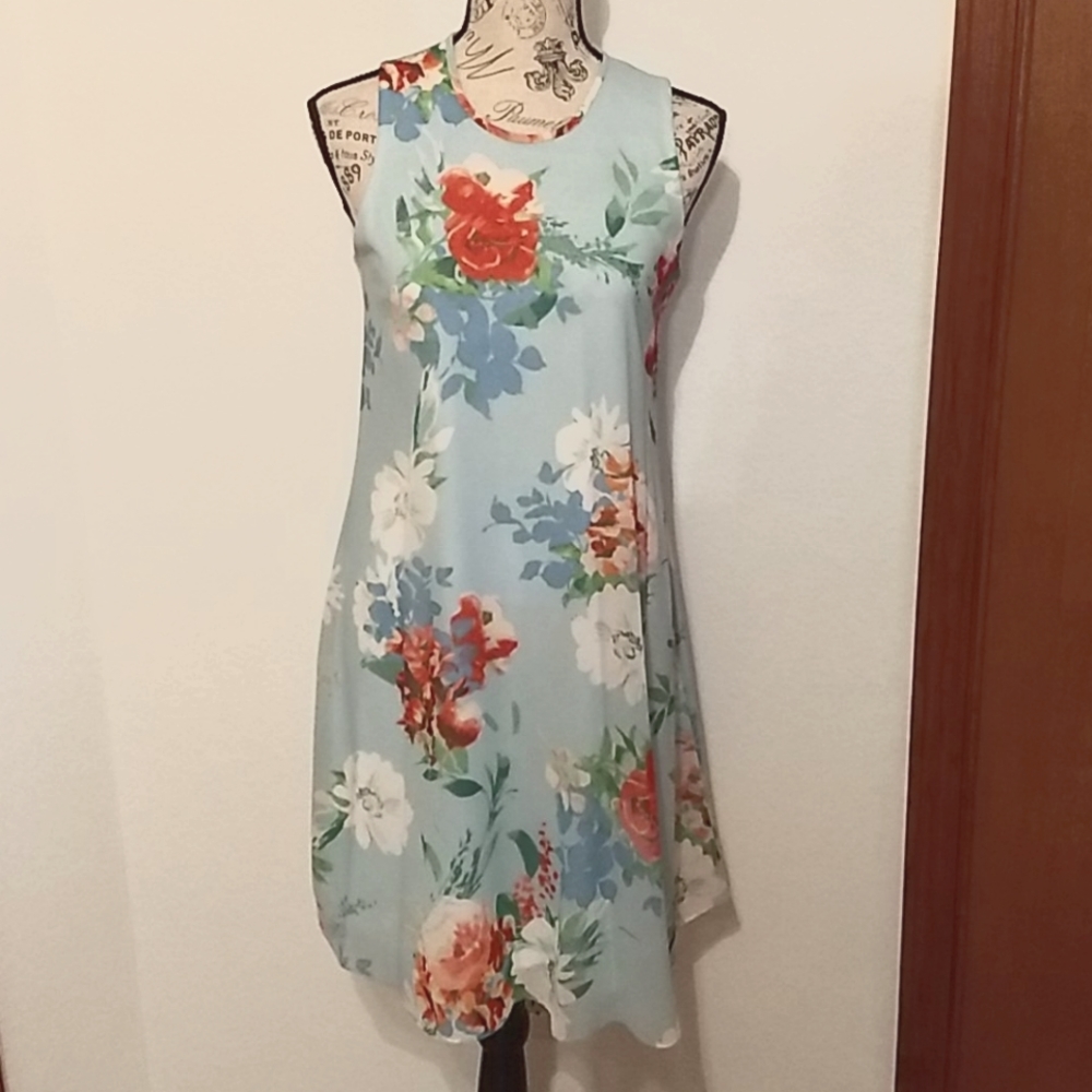 CALVIN KLEIN FLORAL DRESS, NWT